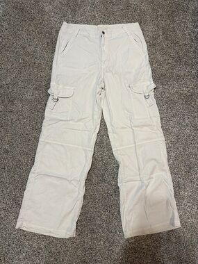 American Eagle Outfitters White Women’s Cargo Pants